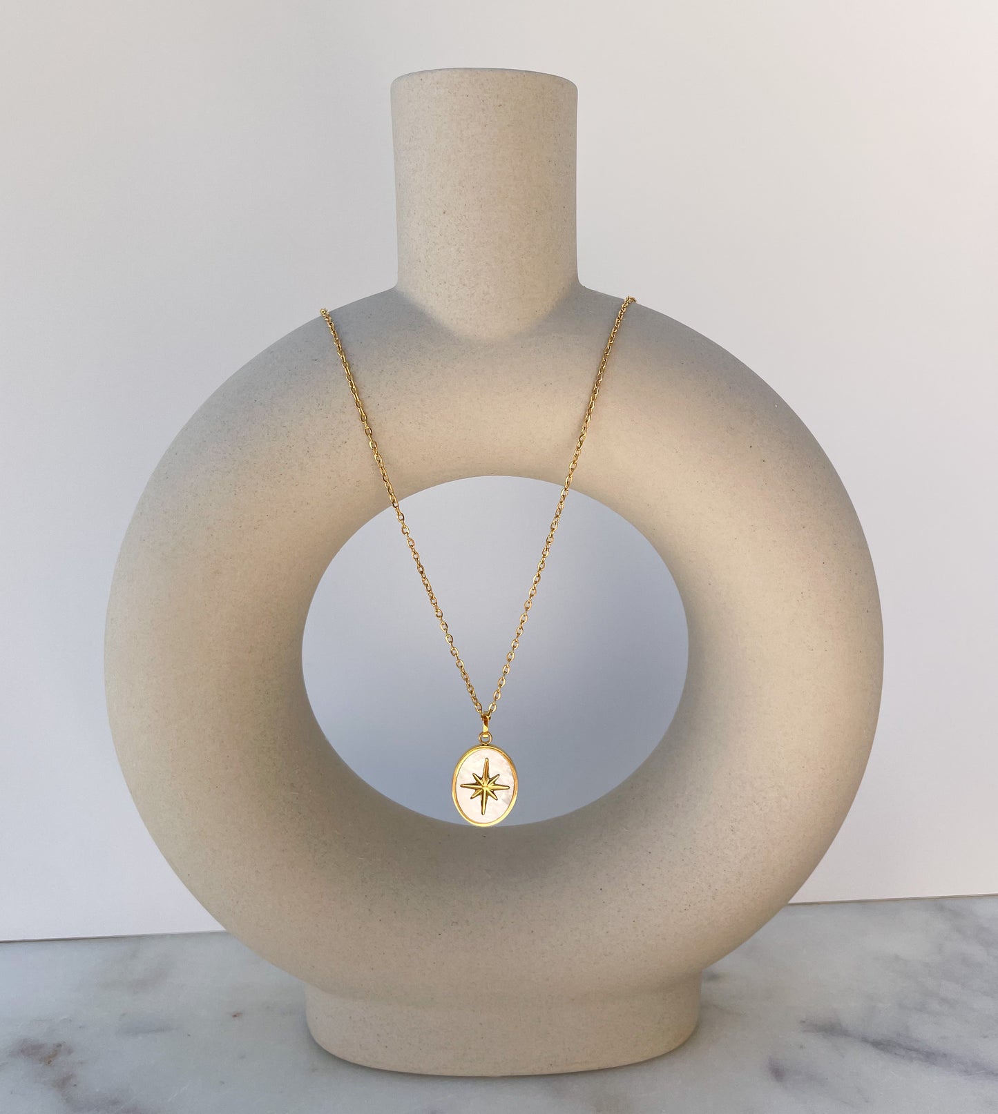 Asteria Oval Shell Necklace